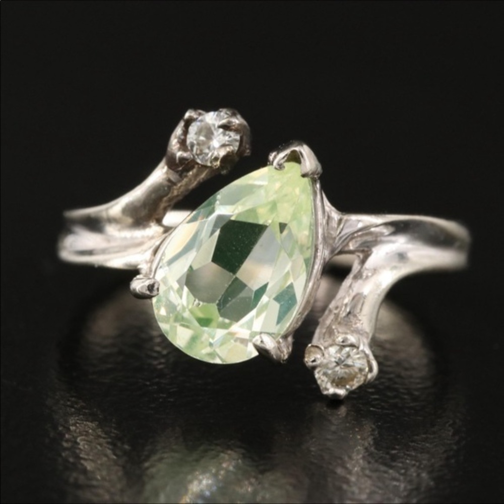 10k Solid Gold Spinel Diamond Ring - image 1